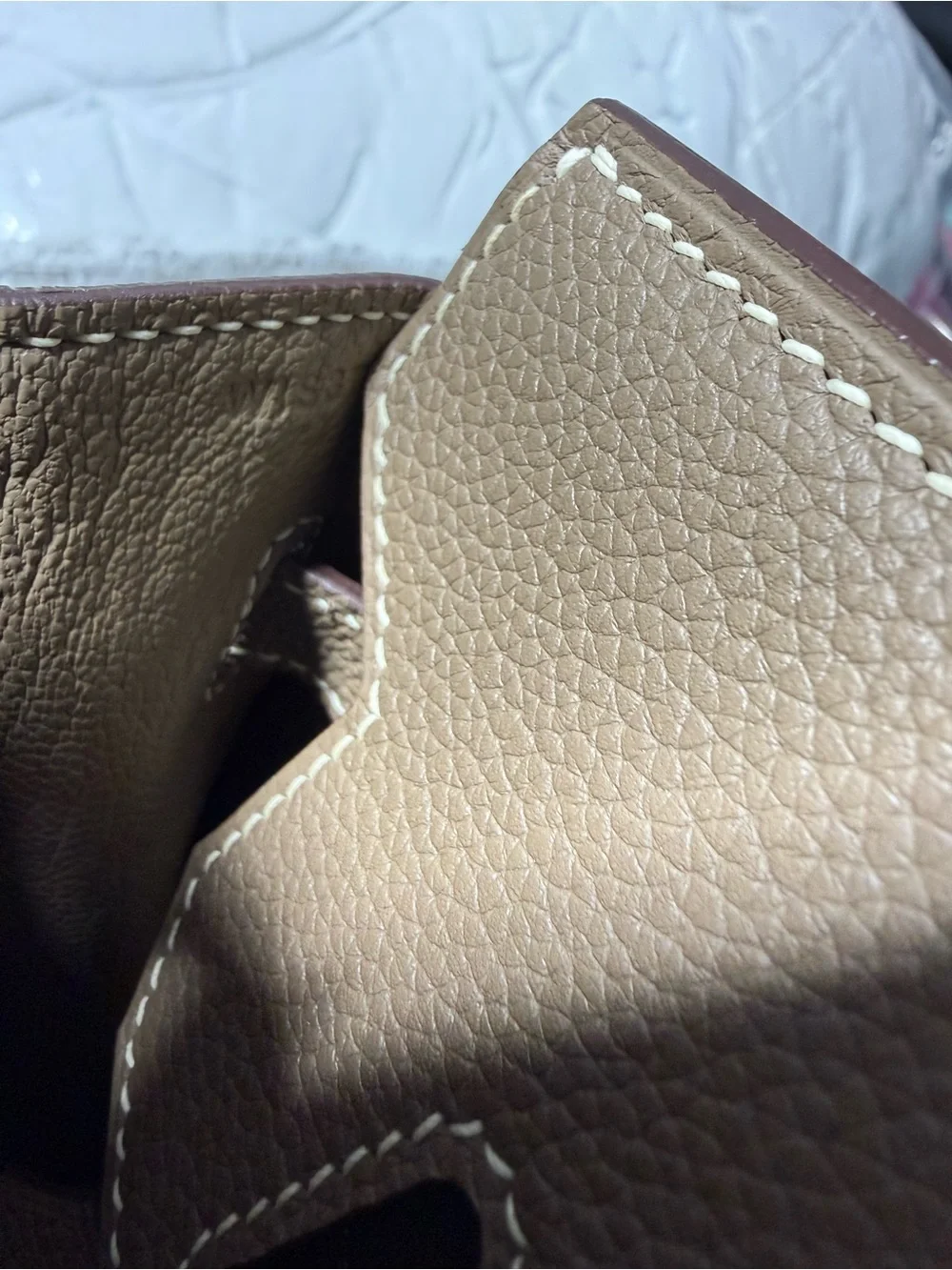 Hand sewn Taupe Structured Top-Handle Leather Tote with Charm size 30 - Picture 5 of 7